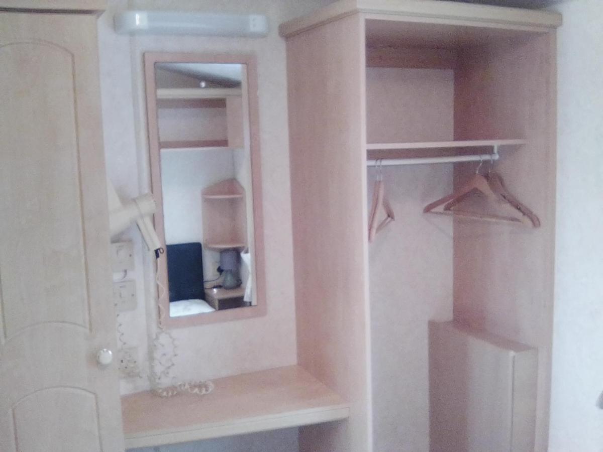 Cosy Chalet Mobile Home , Peace & Quiet Dingle Exterior foto